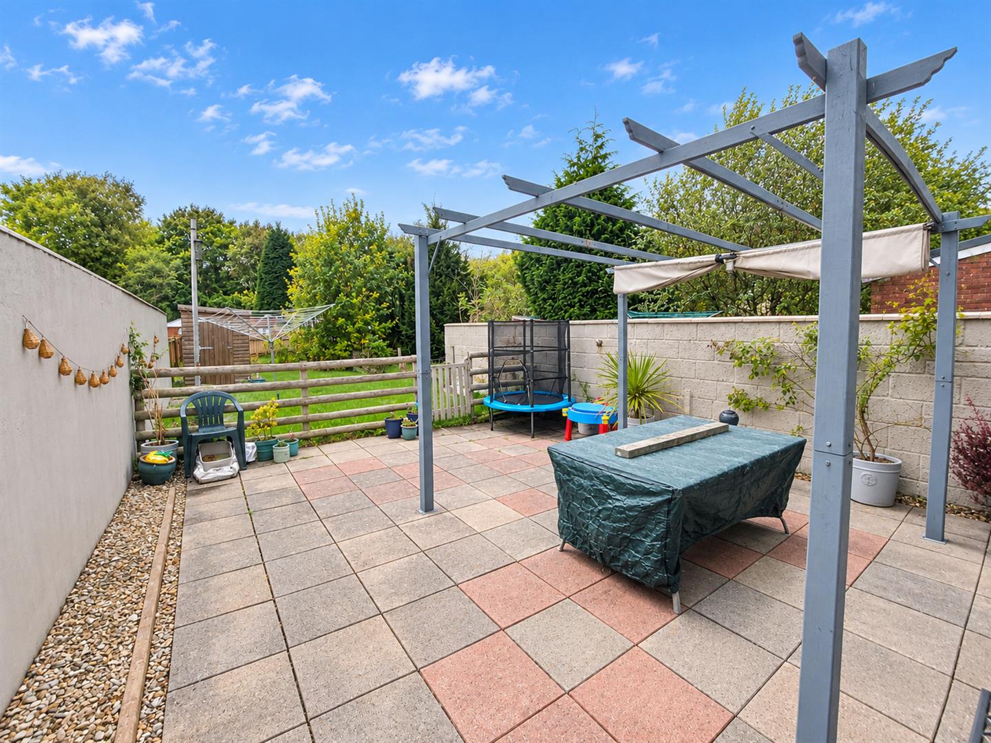 Clos Llandyfan, Garden Village, Gorseinon, Swansea, SA4 4JQ